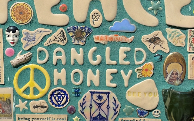 Dangled Honey
