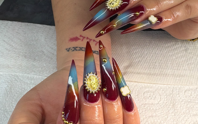 Nailsofforeign_